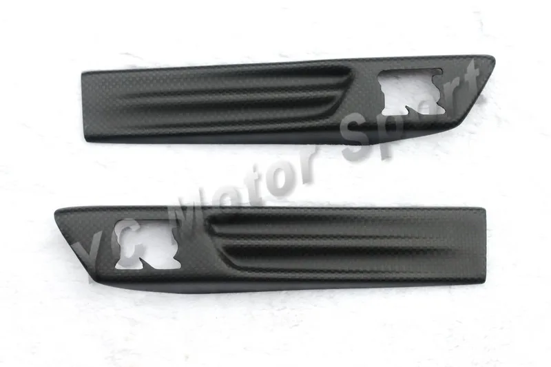 Dry Carbon Fiber Twill / Plain Weave Glossy / Matte Finish Emblem Cover Trim Fit For 2008-2013 R35 GTR Emblem Cover