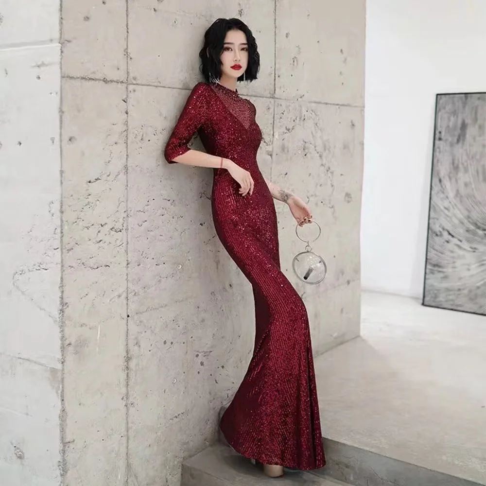 Elegant ชุดเจ้าสาว Burgundy Sequined ทรัมเป็ตแม่อย่างเป็นทางการ Gowns ชุดเจ้าสาวงานแต่งงาน