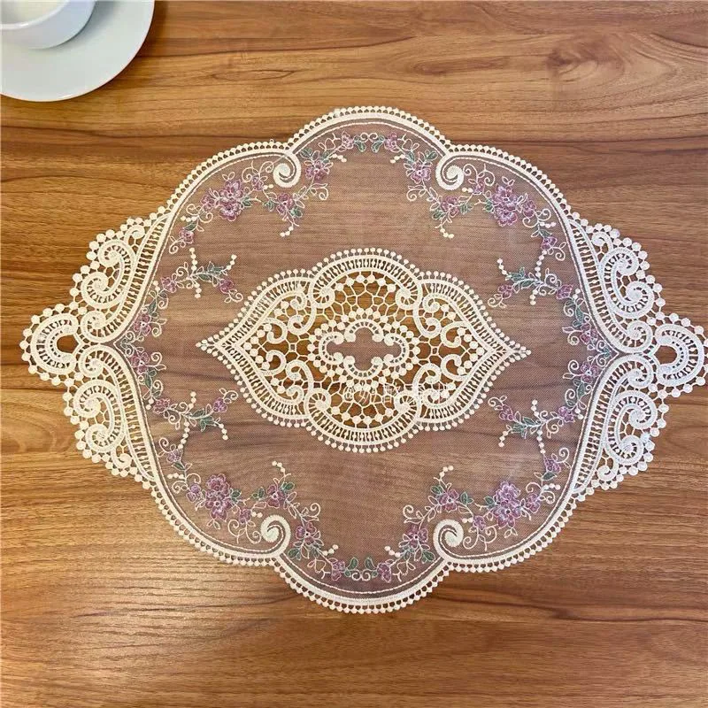 

Retro Embroidery White Pink Rose Lace Placemat Costers Tablecloth Dinning Table Decoration Dust Cover Drink Costers Accessories