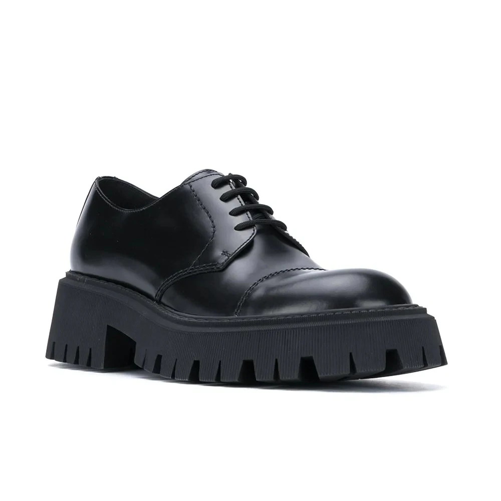 Scarpe Derby stringate per trattore da donna di design di lusso scarpe Oxford con plateau retrò in pelle nera per donna