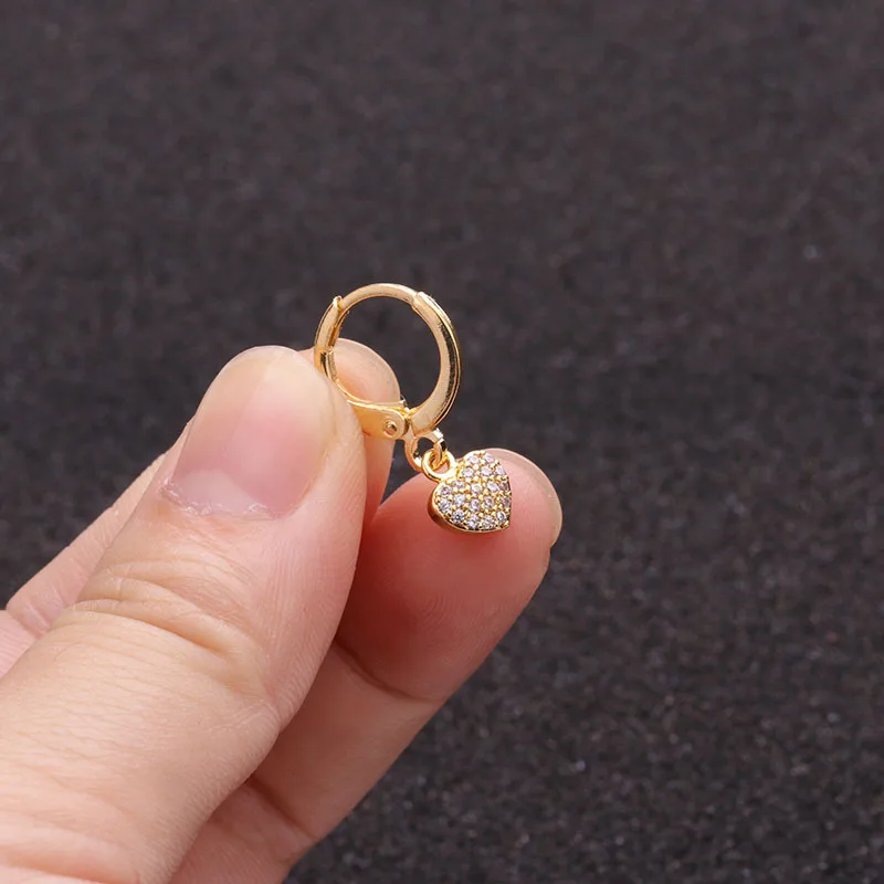 1 PCS Mini Cute Micro Pave CZ Heart Charm Ear Cartilage Clip Cuff Earring Trendy Gold Color Ear Piercing Circle Hoop