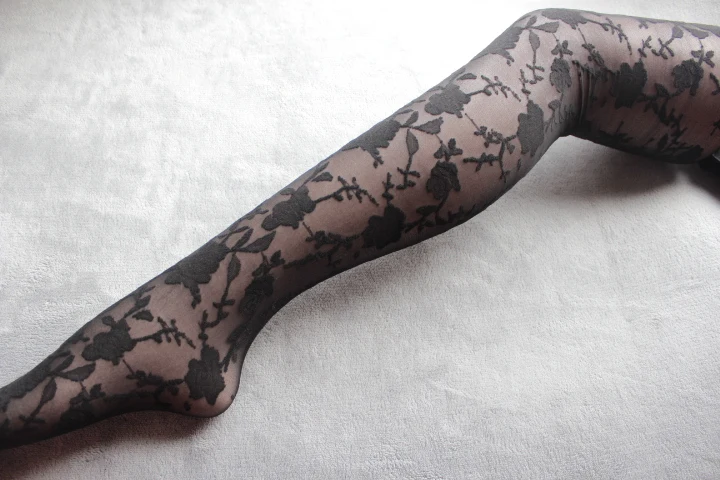 

Women Jacquard Rose Patterned Sheer Tights Sexy Summer Pantyhose