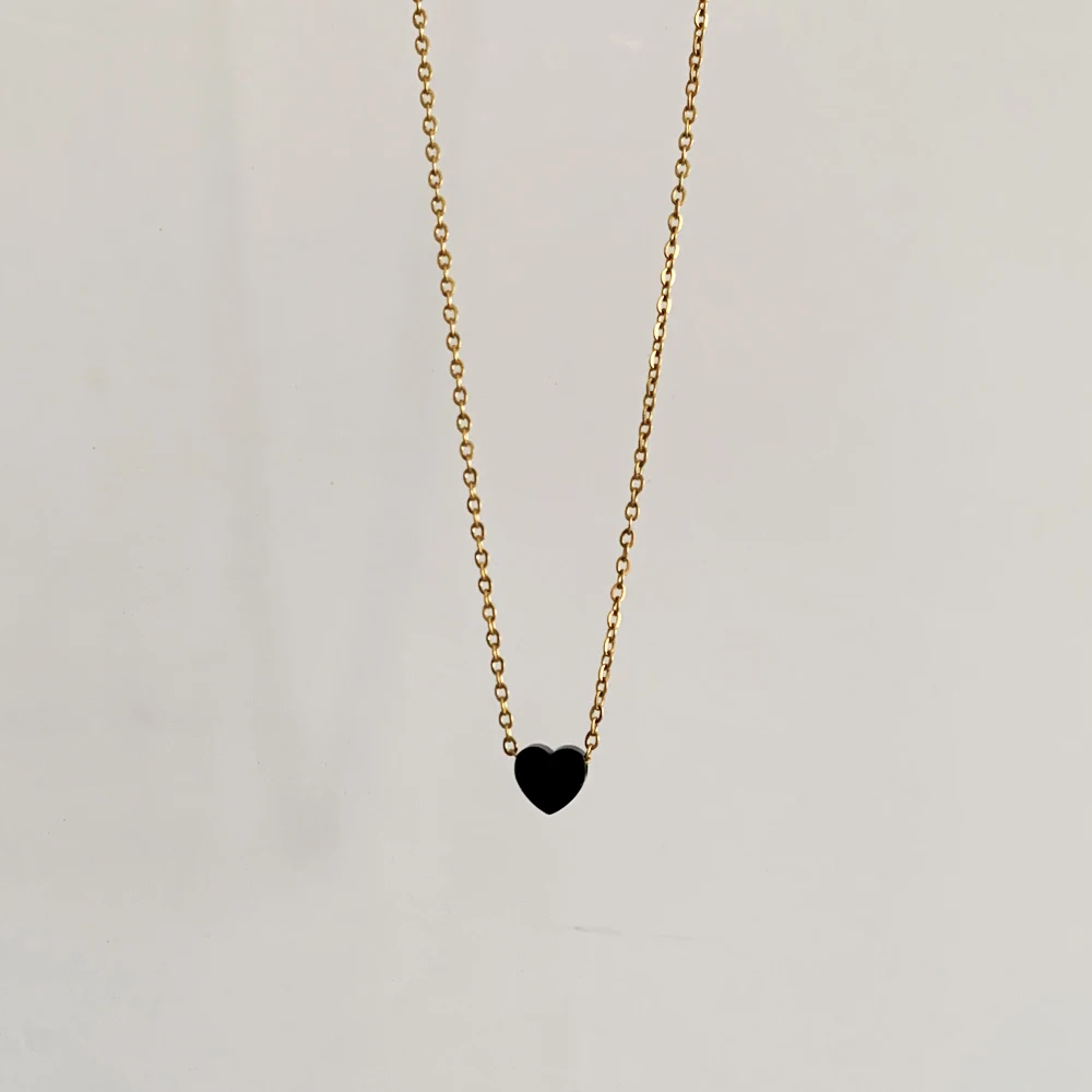 Simple Lovely Glossy Black Heart Charm Necklace Trendy Gold Color Stainless Steel Chain Choker Pendant Necklace