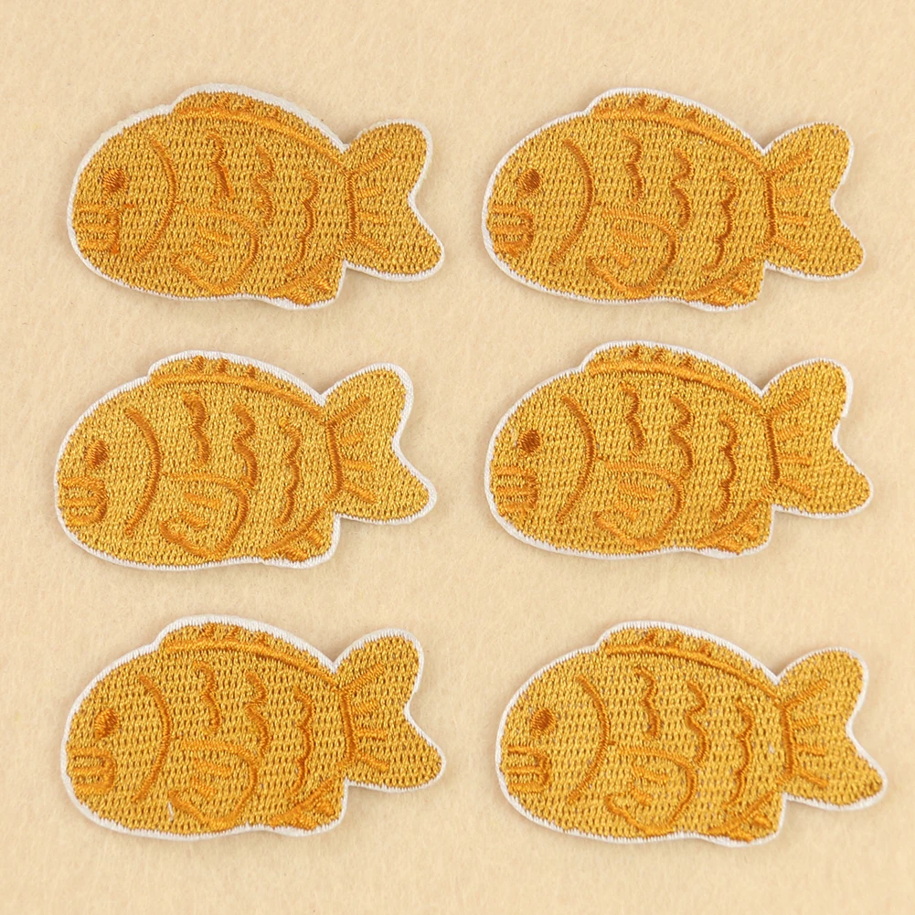 5PCS Lucky Koi Carp Embroidered Patches Iron on Clothes Sticker Animals Gold Fish Badge Fabric Appliques DIY Apparel Decoration