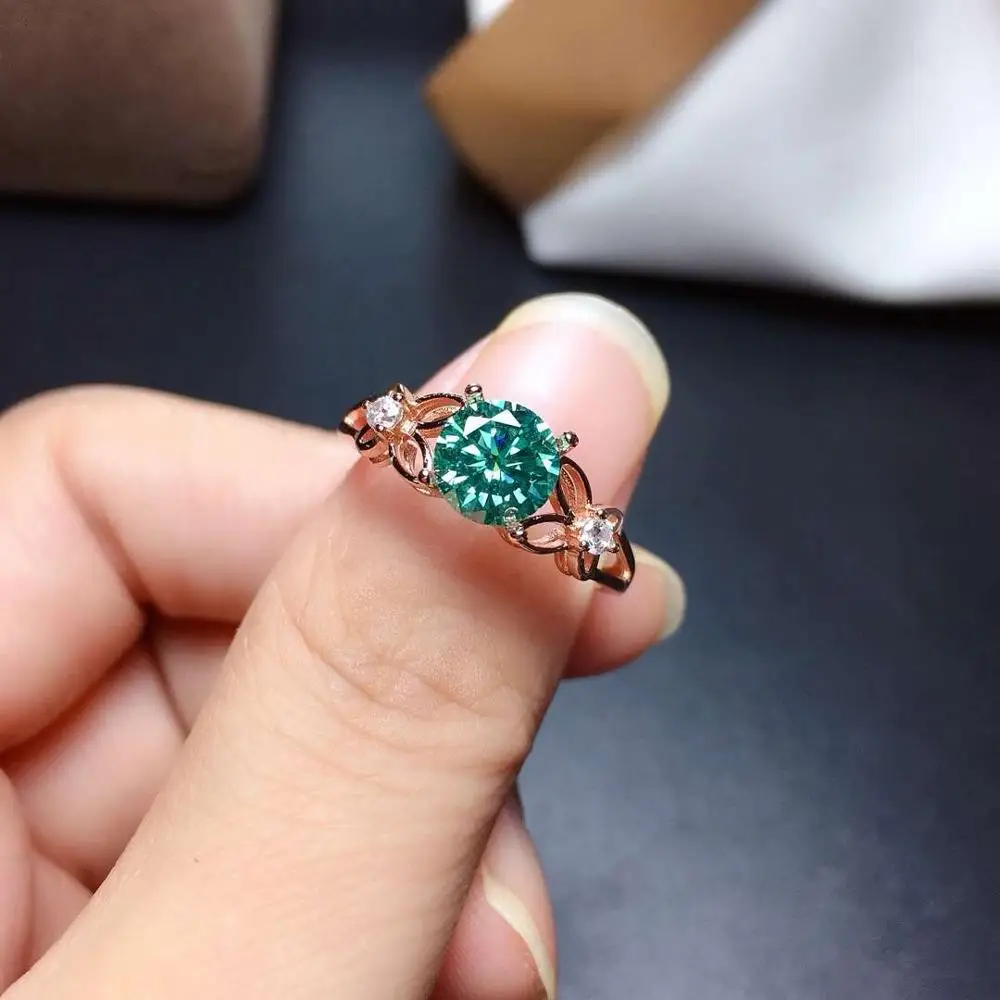 

Newest style flashing green moissanite gem ring for women 925 sterling silver shiny better than diamond engagement ring gift