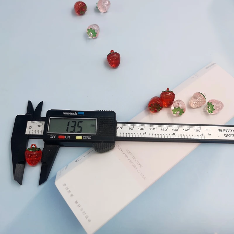 10pcs/lot Resin Red Pink Strawberry Charms Pendant Jewelry Making Simulated Fruit Charm DIY Necklace Earrings Accessories C488-3