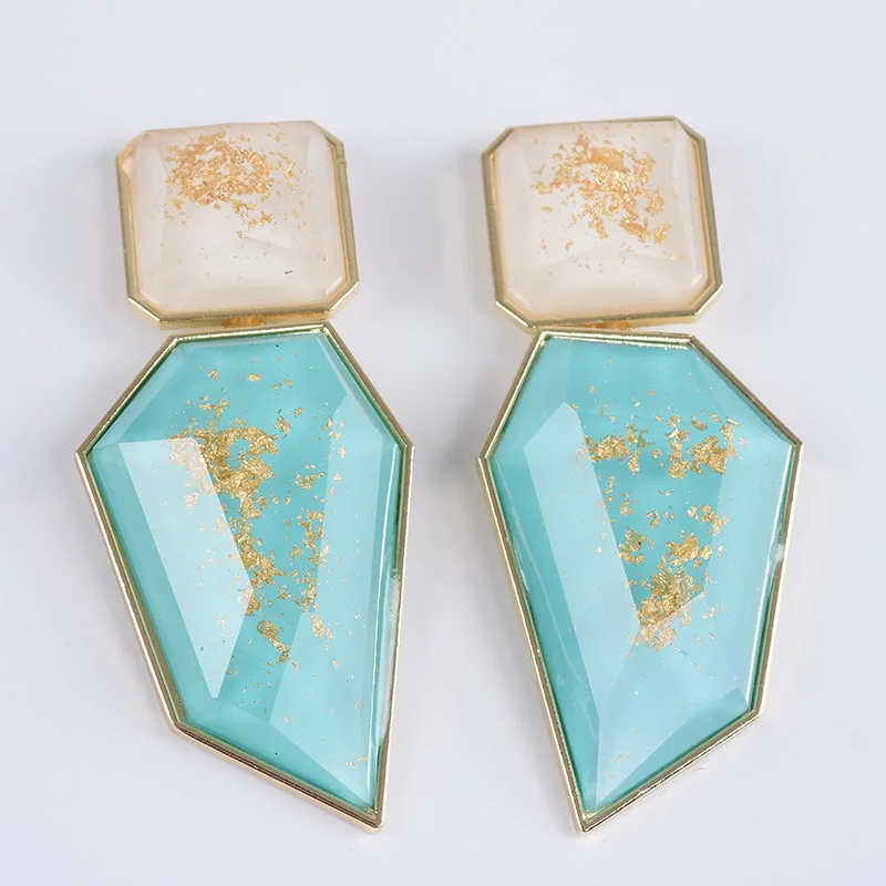 2025 New Gold Plated Resin Irregular Geometric Statement Earrings Women Indian Ethnic Large Drop Earrings Jewelry