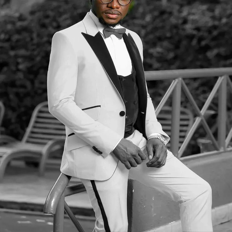 

Custom Made Groomsmen White and Black Groom Tuxedos Peak Lapel Men Suits Wedding 3 Piceces( Jacket+Pants+Vest+Tie ) D153