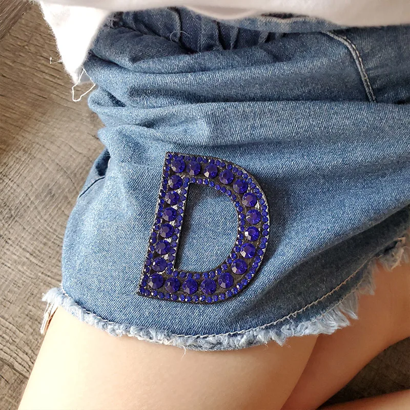 A-Z Blue Beaded Rhinestone Letter Patches For Clothing Iron on Clothes English Letter Applique 3d Sticker Stripes Badge Diy Logo