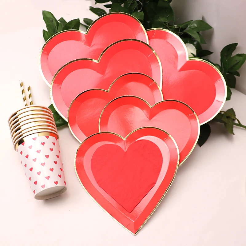 8Pcs Valentijnsdag Wegwerp Servies Wegwerp Papieren Plaat Leuke Roze Liefde Vorm Voor Bruiloft Verjaardag Decor Feestartikelen