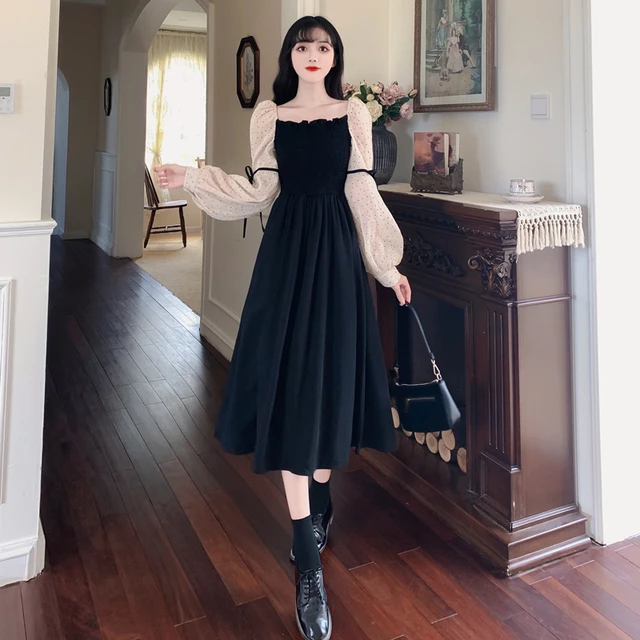 フランスのヴィンテージのマキシドレス,黒の婦人服,スクエアカラー 