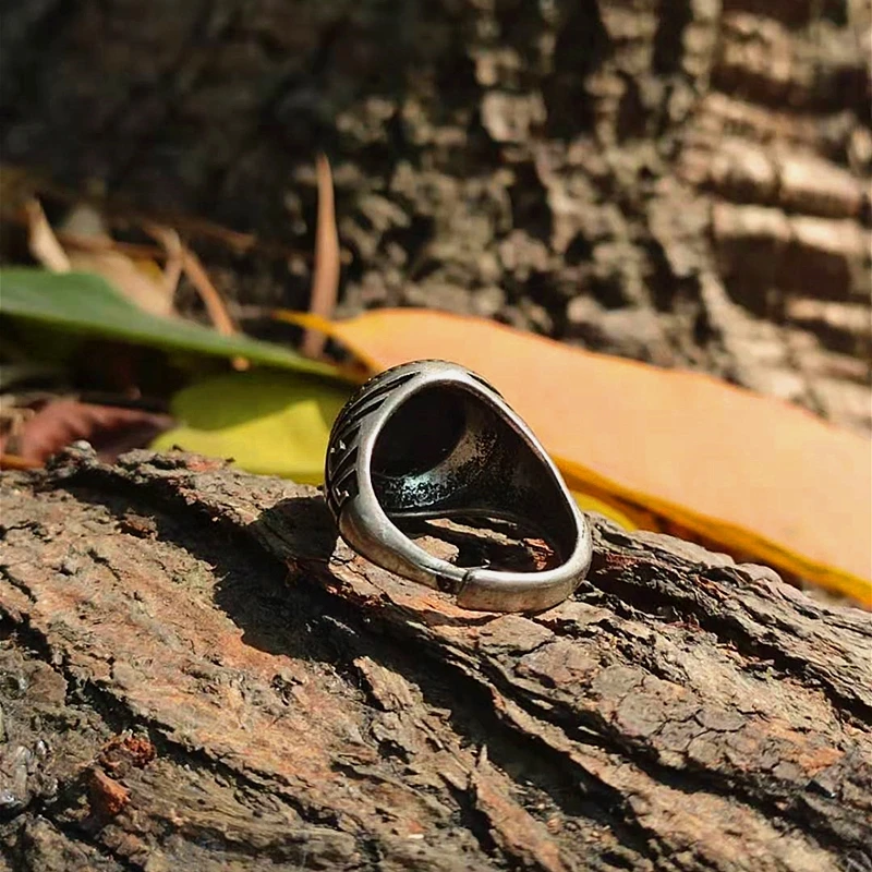 Natural Black/White Pretty stone Carving Beads Ring Tibetan Amulet Sky Eye DZI Ring Adjustable Circle Men\'s Rings Free Shipping