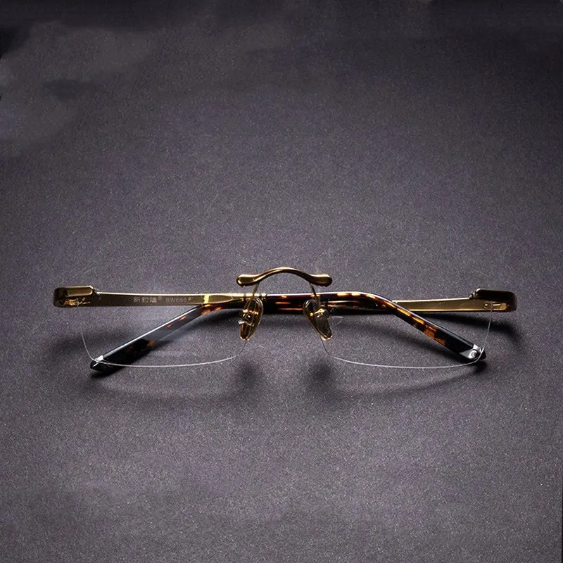 Quality Titanium Alloy Diamond Trimming Frame for Men Eyewear Alloy Half Rim Myopia Glasses Frames for Male