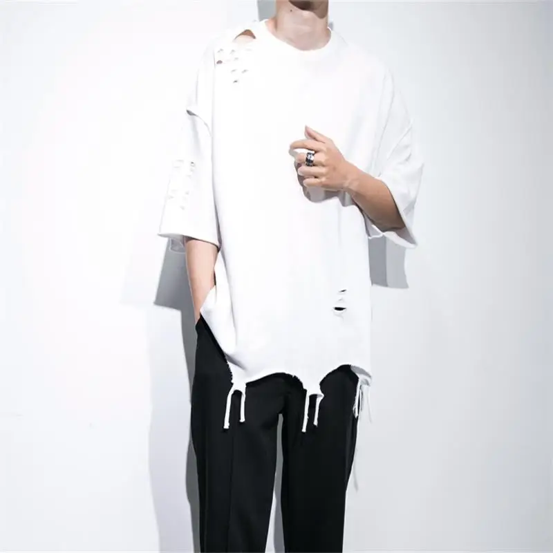 

Men's new classic urban youth fashion trend black and white loose large size five-quarter sleeve T-shirt