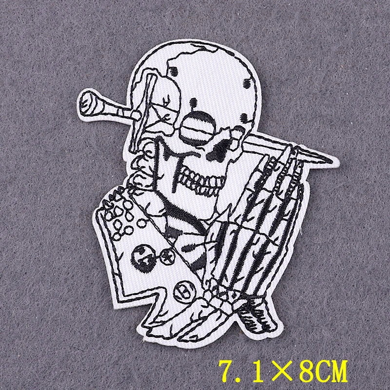 Schedel Ijzer Op Geborduurde Patches Diy Punk Zwart En Wit Patches Voor Kleding Thermoadhesive Patches Op Jacket Applique Decor