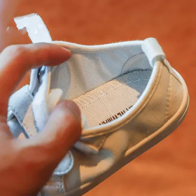 Sapatos para meninos e meninas, sapatos rasos para dança casual macia e respirável com cadarço