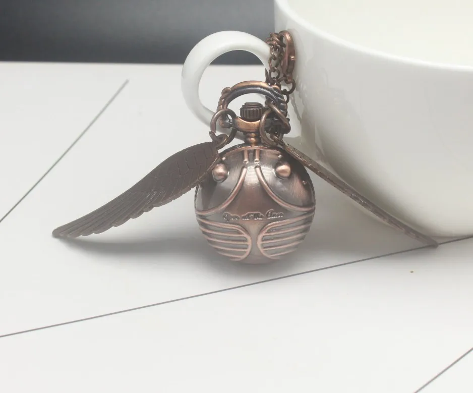 Retro snitch bola em forma de potter relógio de bolso de quartzo moda camisola asas de anjo colar corrente presentes para crianças anime pocke relógio