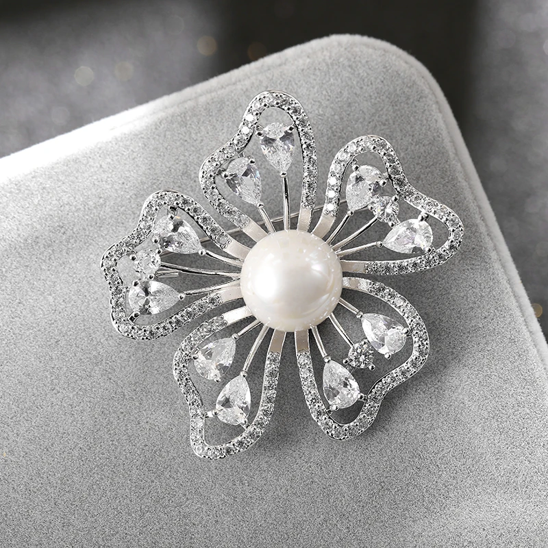 

Zhijia delicate silver color crystal rhinestone pearl flower shape pins brooches for women dress party jewelry