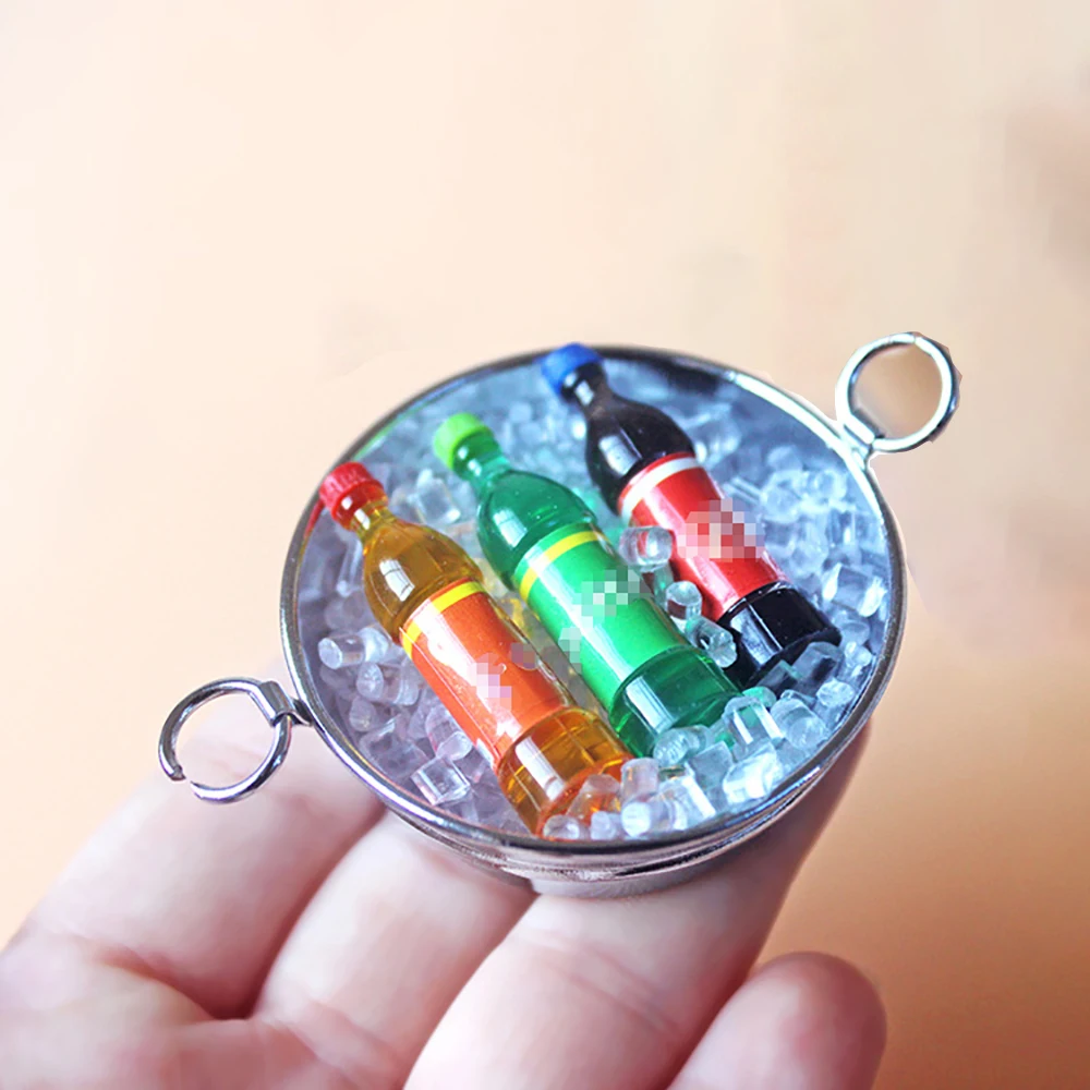 1Pcs 1/12 Dollhouse Miniature Accessories Mini Iced Drinks Simulation Soda Coke Model Toys for Doll House Decoration