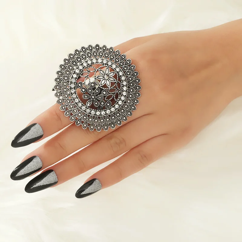 Vintage Antique Big Gold Color Women-Midi-Rings Engraved Flower Pattern Retro Party Female Finger Ring Stylish Indian Jewelry