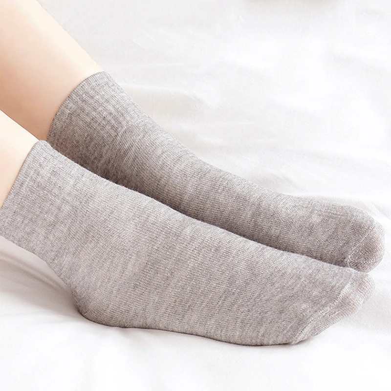 Convenient Disposable Sock Comfortable Thin for Travel Outdoor Business Trip Women Men Short Medium Compression Black White Sock