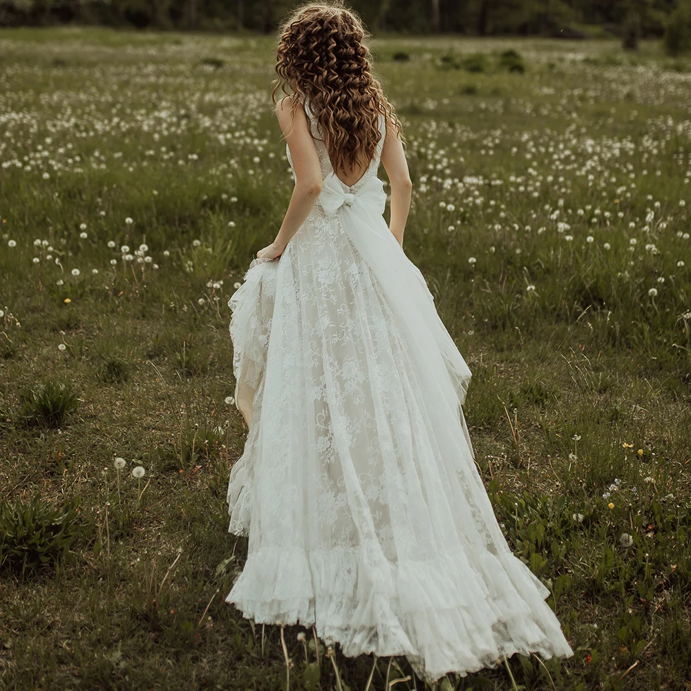 Aberto para trás laço sleeveles gramado vestido de festa de casamento feito sob encomenda mais tamanho jardim romântico arco rústico faixa com decote em v praia vestido de noiva