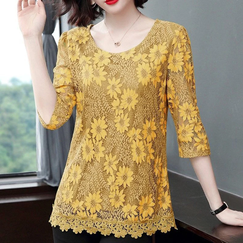 Women Spring Summer Style Lace Blouses Shirts Lady Casual Half Sleeve Flower Printed Lace Blusas Tops ZZ0333