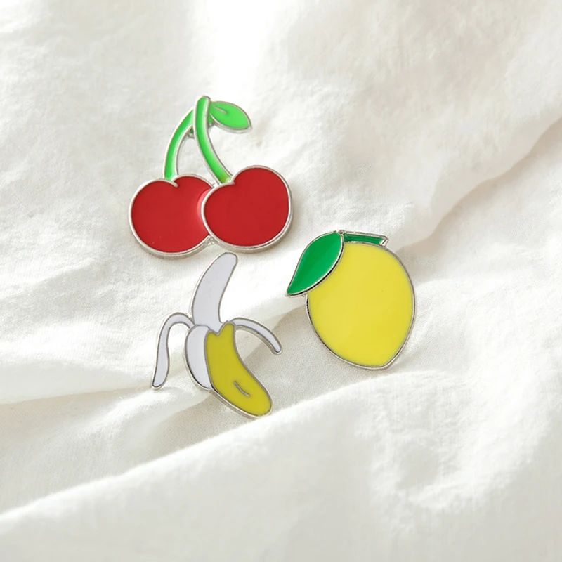 Banana Cherry Apple Strawberry Lemon Enamel Pins Cartoon Fruit Brooches Button Badge Gifts for friends Clothes Jackets Lapel Pin