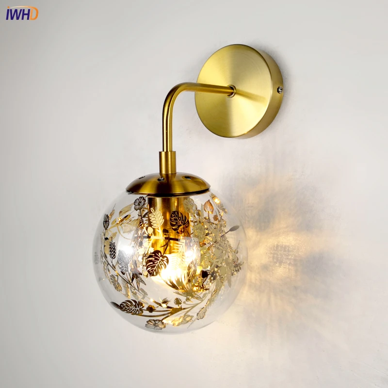 

Golden Iron Glass Ball Wall Lights Fixture LED Creative Metal Leaf Nordic Modern Wall Sconce Indoor Lighting Lampade Da Parete