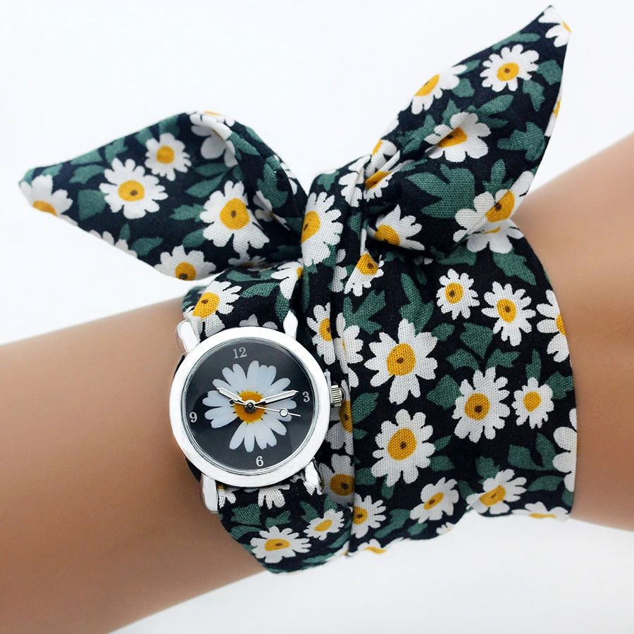 Shsby Marke Einzigartige Damen Blume Tuch Armbanduhr Mode Frauen Kleid Uhr Hohe Qualität Stoff Uhr Süße Mädchen Armband Uhr