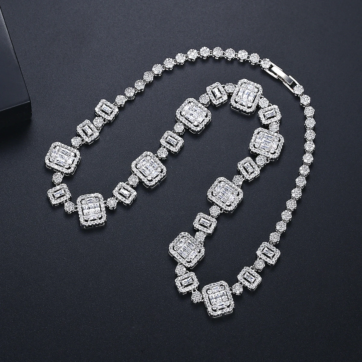 LUOTEEMI Unique Multiple Squares Cubic Zirconia Necklace Choker Full High Quality CZ Paved Cuban Link Chain for Girl Party