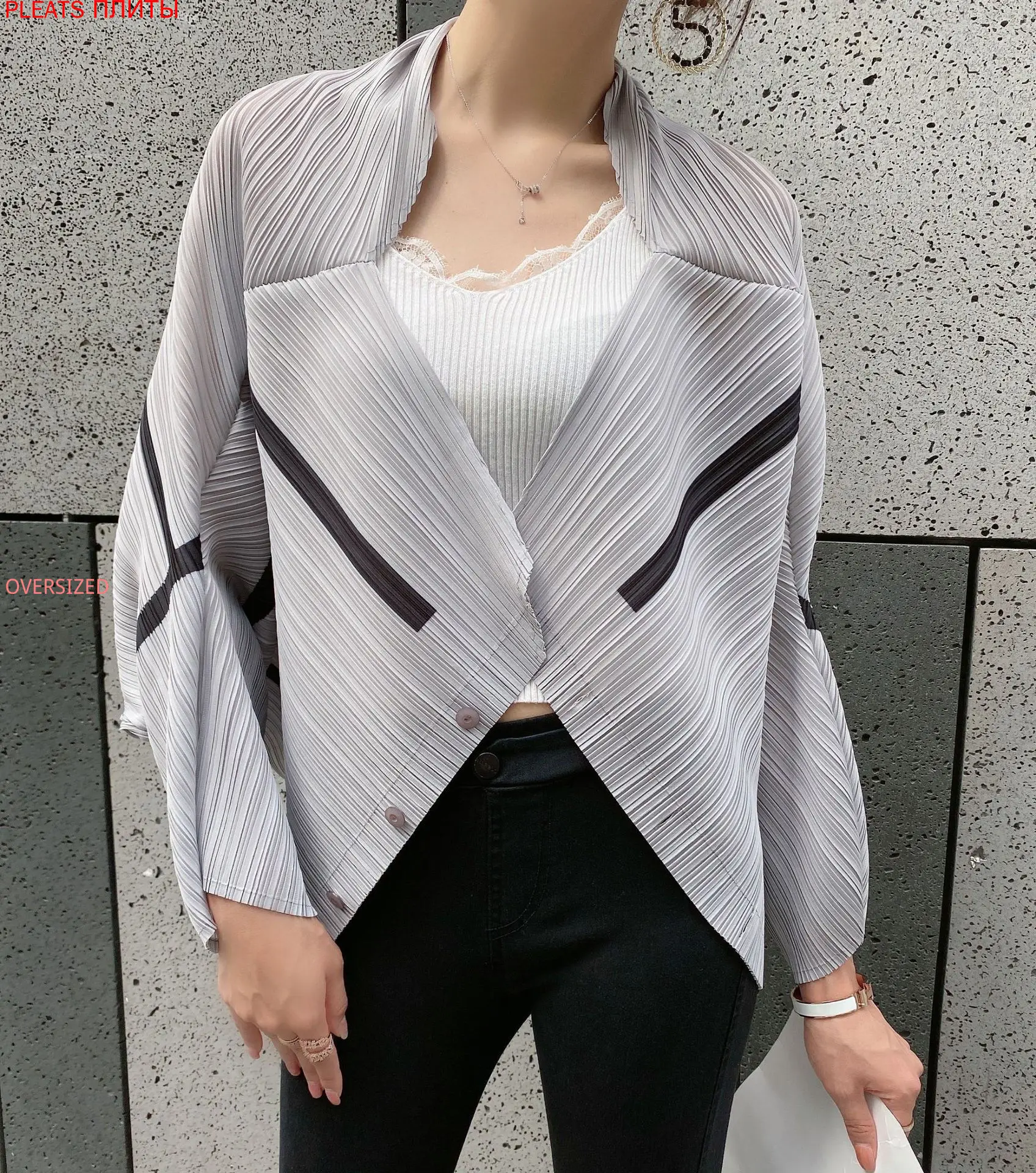 Miyake Pleats Shirts for Women, Gray French Retro Casual Shirt, Lapel, All-Match Jacket, All-Match Shirts, New and Thin