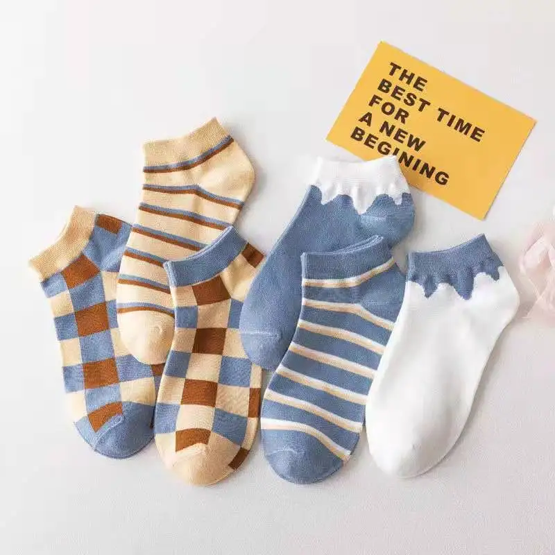 10Pcs=5 Pairs Of Women Short Tube Invisible Cotton Socks Cute Little Bee Pattern Women\'s Socks Spring And Summer Women Socks