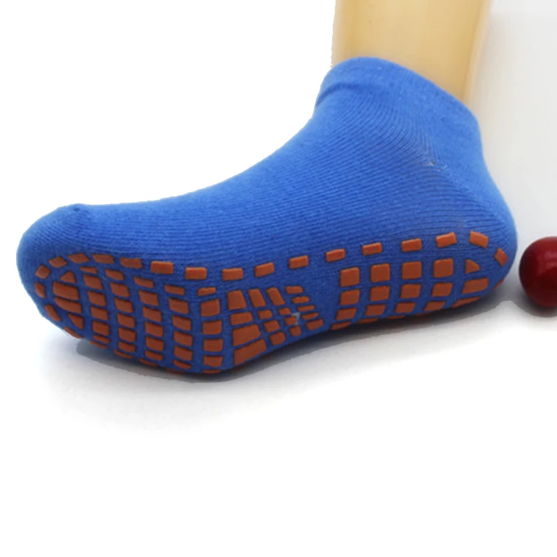 Baumwolle kinder anti-slip socken für jungen mädchen low cut boden mit gummi griffe frauen sport socken für vier jahreszeiten