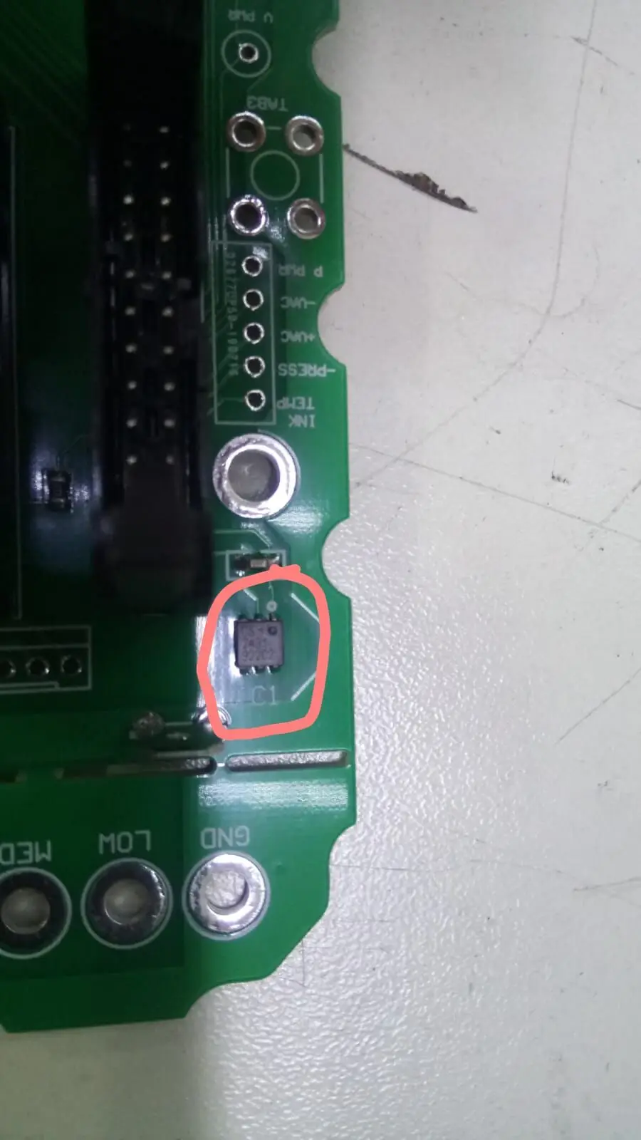 จัดส่งฟรีสําหรับ videojet 1210 1220 1510 1520 1610 1620 core ชิปบอร์ด IC