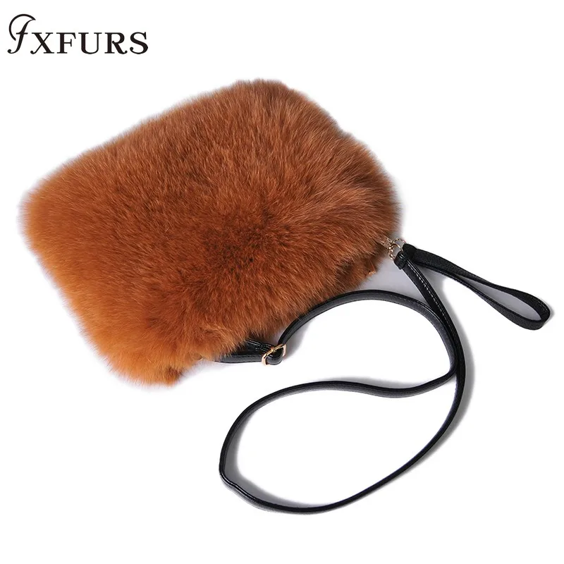 2020 New Fashion Fox Fur Handbag Women Furry Comfy Single Shoulder Bag Evening Bag For Party& Wedding Real Fur Bags Crossbody