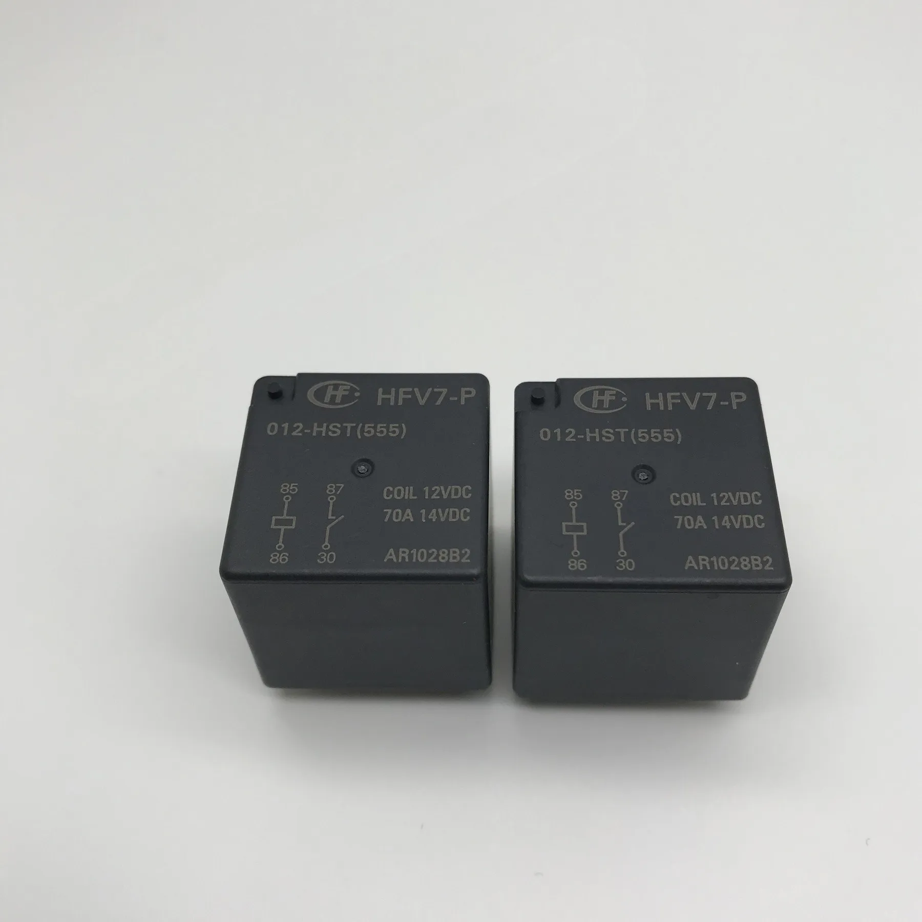 

HFV7-P-012-HST 70A 14VDC car relays