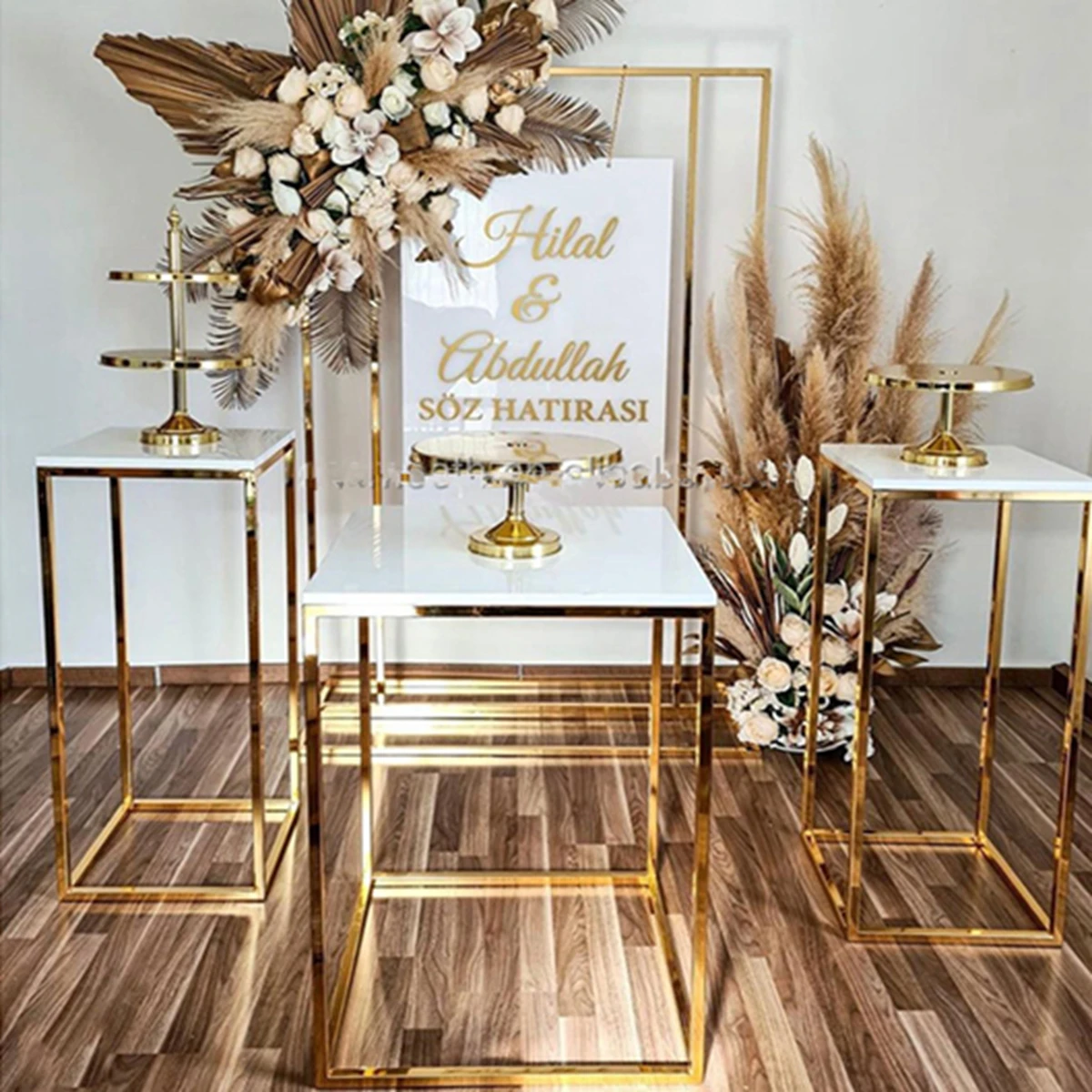 4pcs/set)No top round stand) gold stainless steel 1pcs  big backdrop flower stand 3pcs plinth dessert table for party AB1088