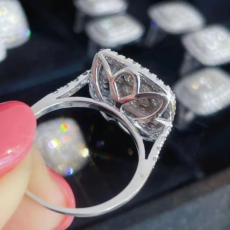 Huitan-خواتم زفاف فاخرة للنساء ، كريستال كامل لامع ، زركونيا مكعبة ، لون فضي ، خواتم نسائية للحفلات ، مجوهرات جذابة #3