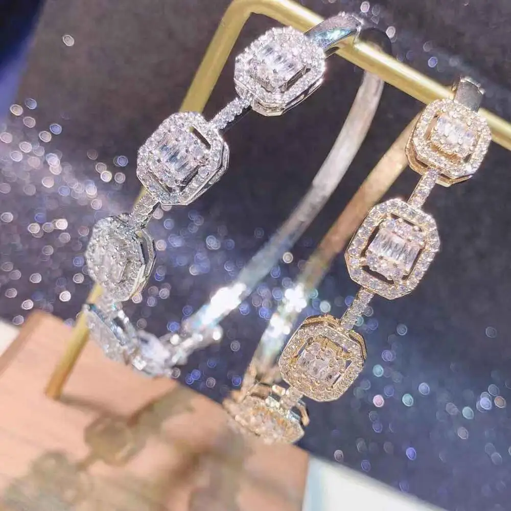 

HIBRIDE Luxury Women Hot Trendy Style Gold Color Big AAA CZ Crystal Bracelets & Bangles for Party Gift Nigeria Bijoux femme B-39