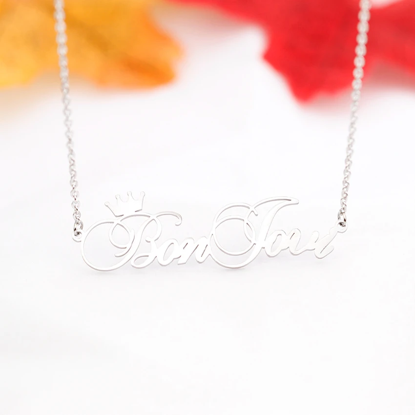 Handmade Jewelry Personalized Crown Name Necklace Stainless Steel Customized Letter Initials Nameplate Pendant Sister Jewelry