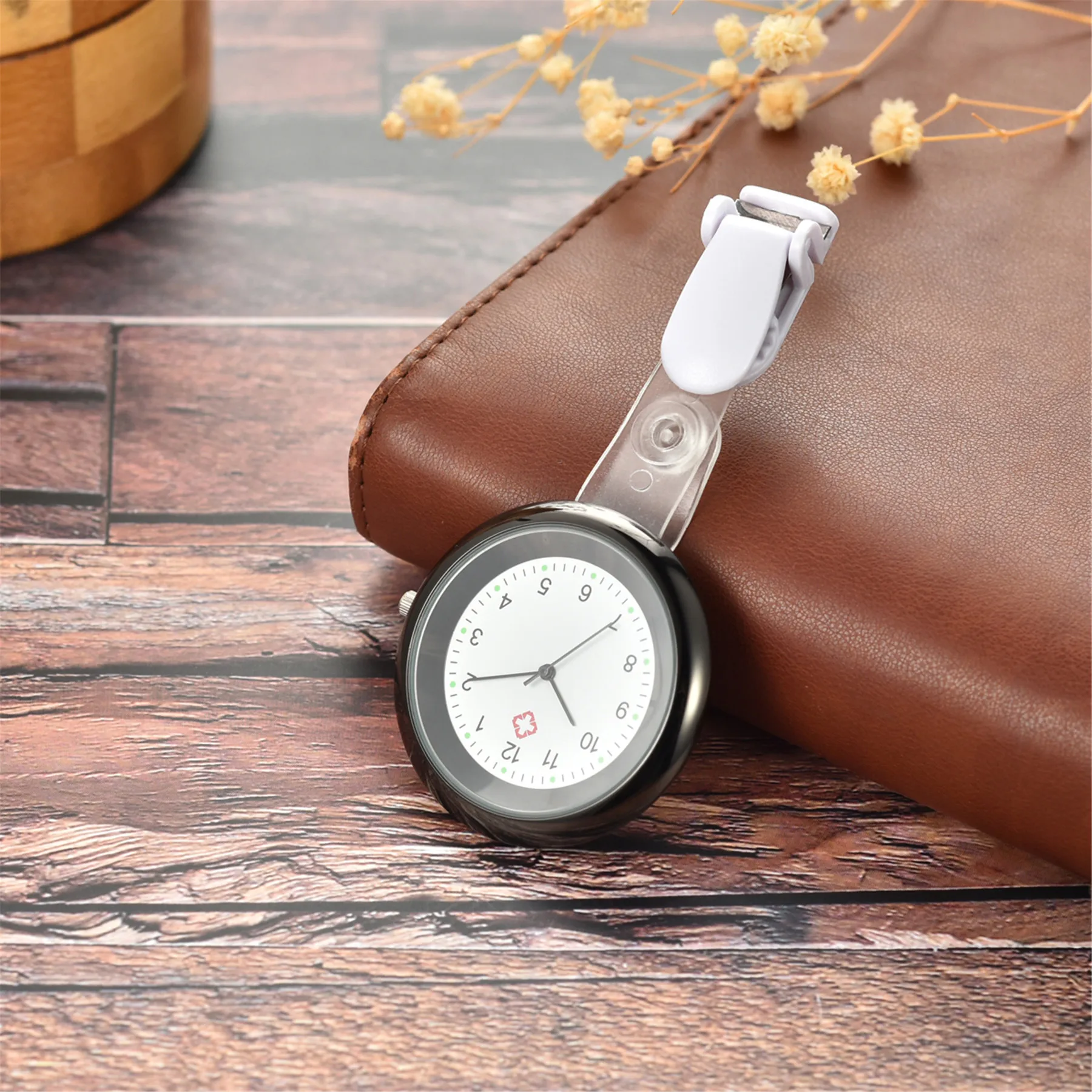 LANCARDO pielęgniarka zegarek broszka spinka kontrola infekcji projekt pielęgniarka lekarz sanitariusz broszka zegarek Fob kwarcowy kolorowy lekarz zegarek