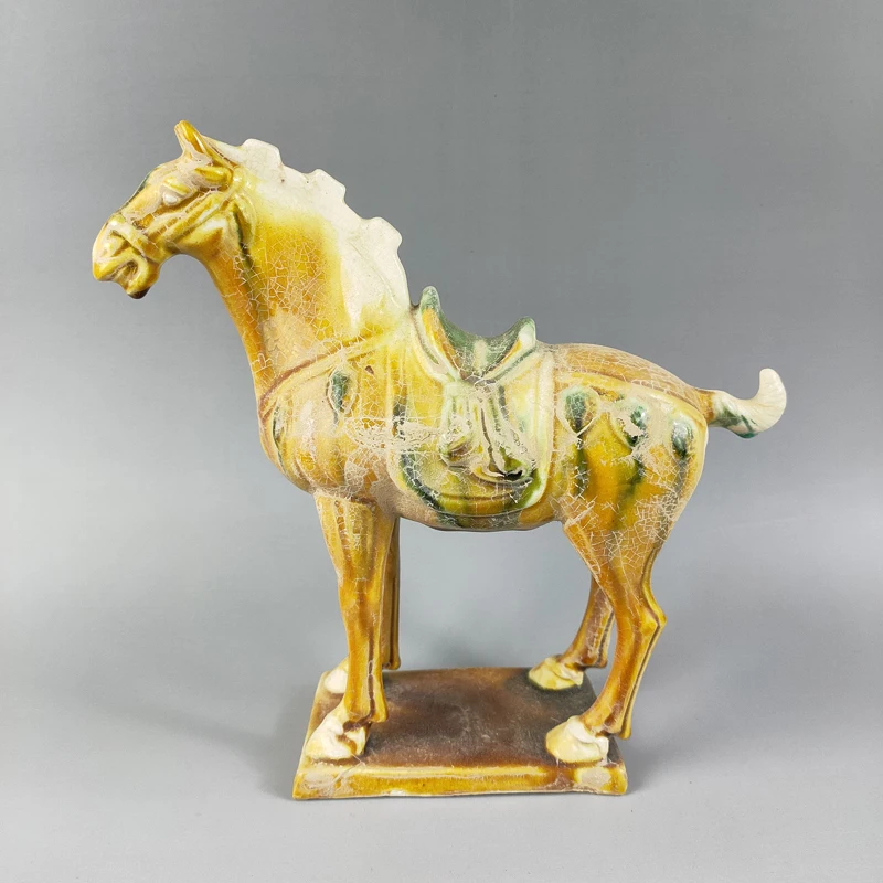 20 cm / Elaborate Chinese Famous Tang Dynasty Craftsmanship Tang Sancai Ceramic Collection Home Decoration Yellow Horse Statue