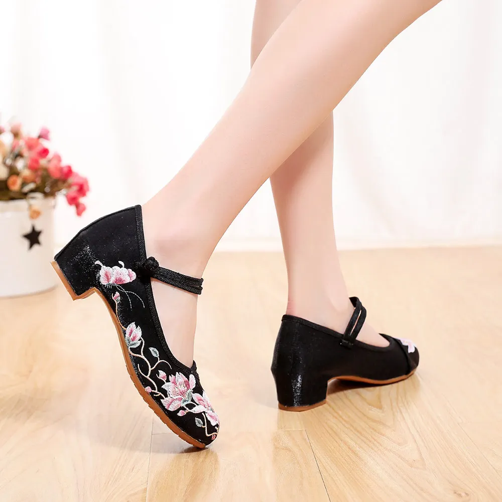 Veowalk Women Comfortable Block Low Heel Shoes Soft Cotton Fabric Embroidered Retro Elegant Ladies Chinese Dress Shoes