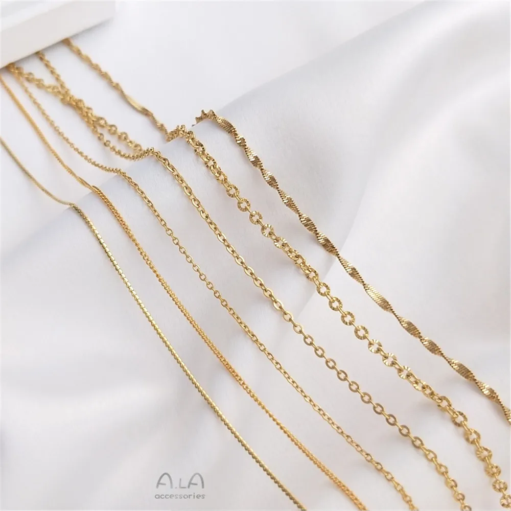 

Titanium steel Ultra fine Clavicle O Side S Chain Fashionable lightweight luxury vacuum plated 18K gold necklace for women