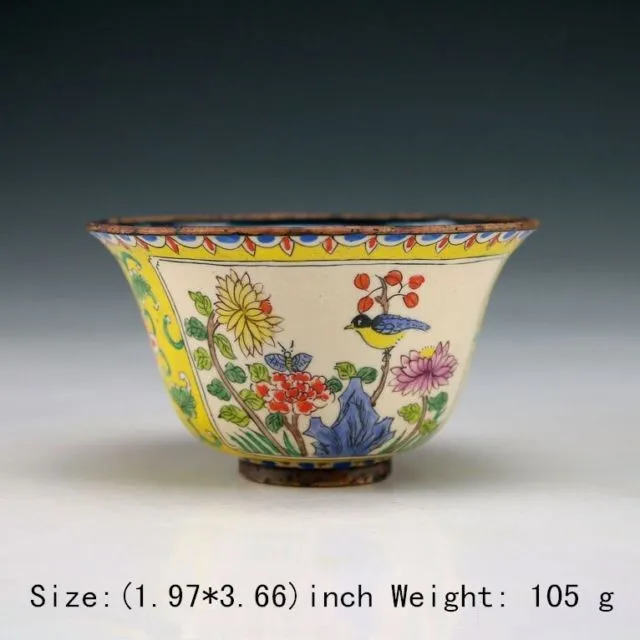 

Cloisonne bowl, handmade in ancient times, is exquisite and painted with beautiful flowers and birds