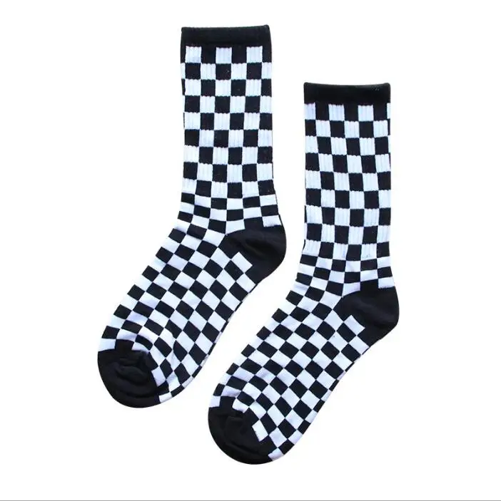 Autumn Winter Women\'s Black White Checkerboard Socks Men Hip Hop Cotton Unisex Sock