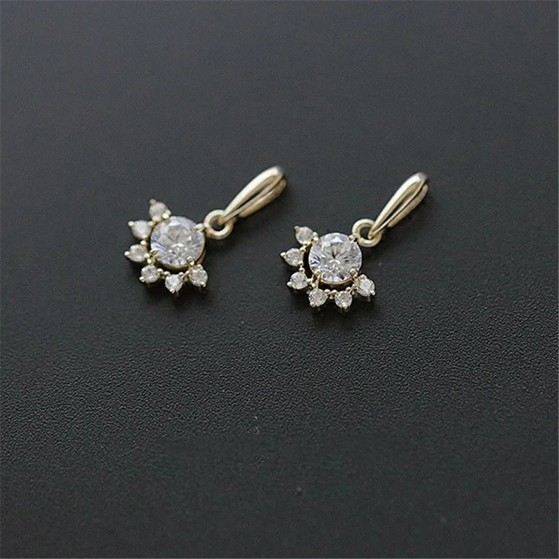 925 Sterling Silver Small Sun Pendant Necklace Women 14k Gold Plating Zircon Clavicle Chain Simple Exquisite Party Jewelry Gift