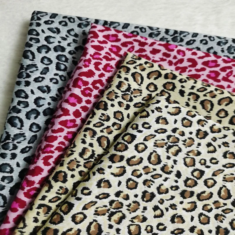 Tela de popelina 140 de algodón con estampado de leopardo, ropa de cama acolchada para bebé, tela Tilda de retales para decoración del hogar, color rosa y gris, 48x 100% cm