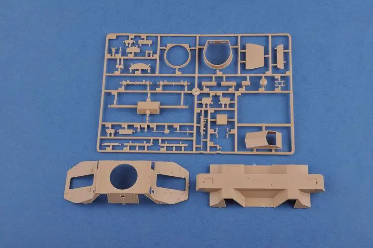 Hobbyboss 1/35 83890 M35 Mittlere Panzerwagen ADGZ-Steyr hobby boss model kit